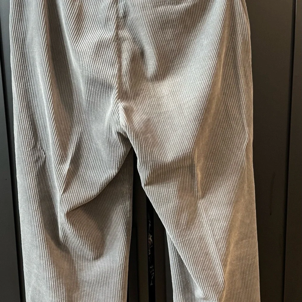 Men's Gray Corduroy Pants - Picture 5 of 9